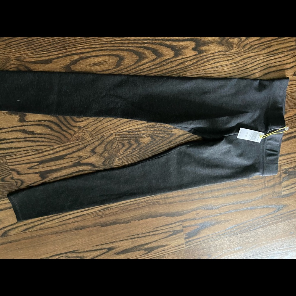 BCBG Maxazria knit leggings